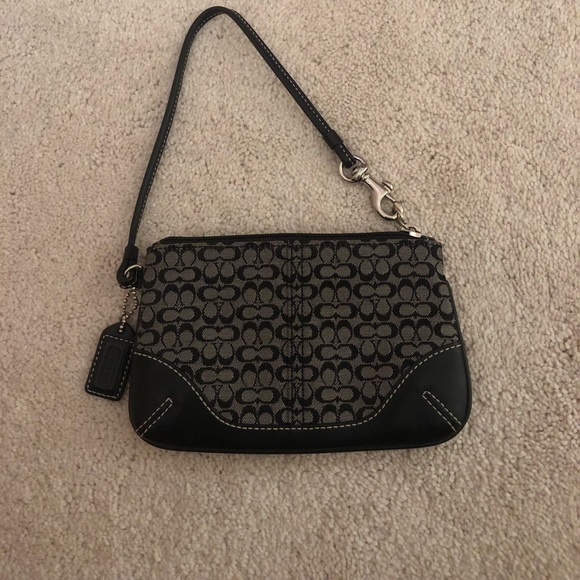 Coach Signature C Wristlet